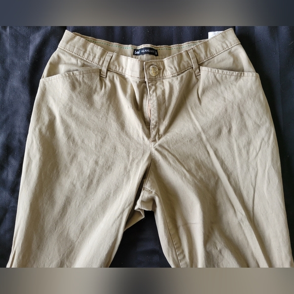Lee Relaxed Fit Khaki Pants Size 8 NWOT - Picture 6 of 7